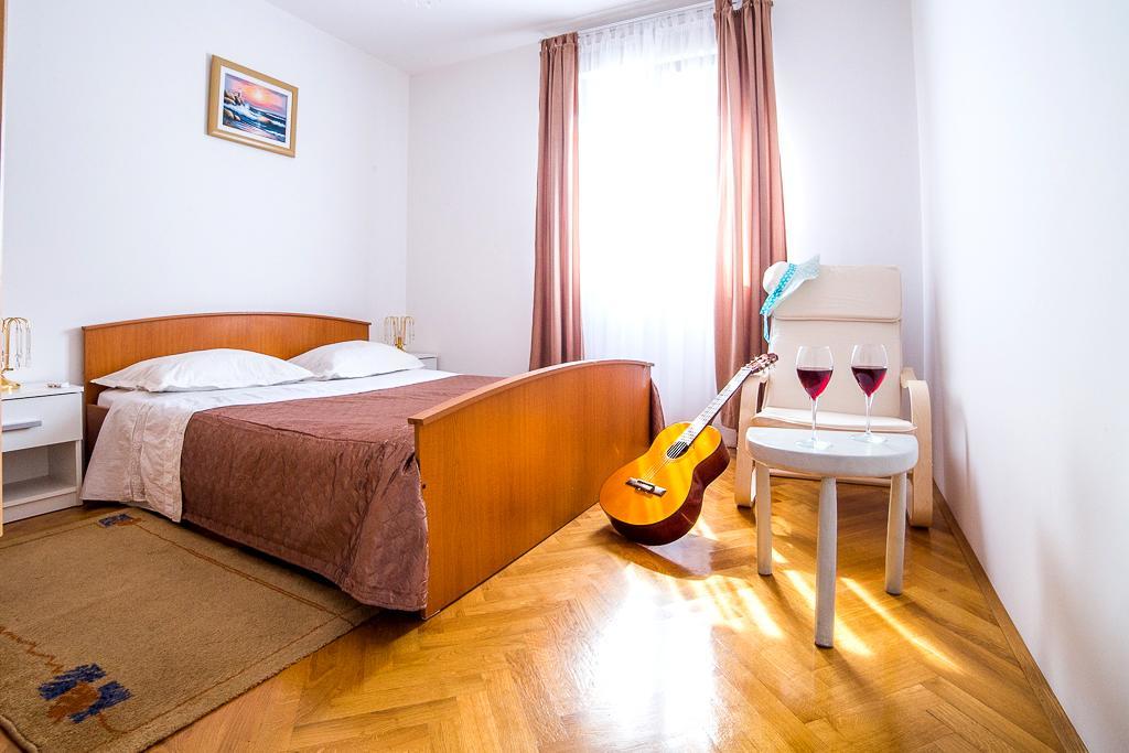 Split Apartments Shell ภายนอก รูปภาพ