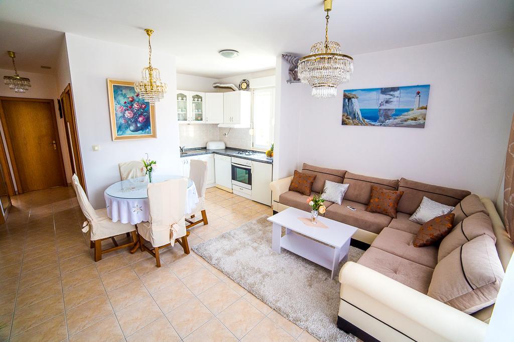 Split Apartments Shell ภายนอก รูปภาพ