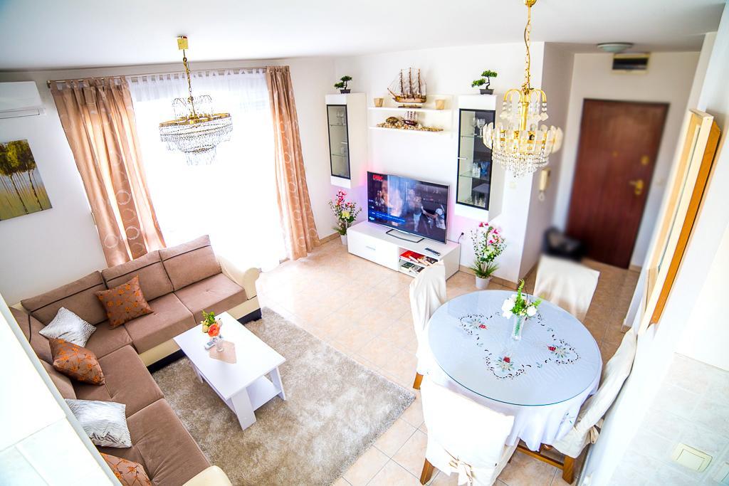 Split Apartments Shell ภายนอก รูปภาพ